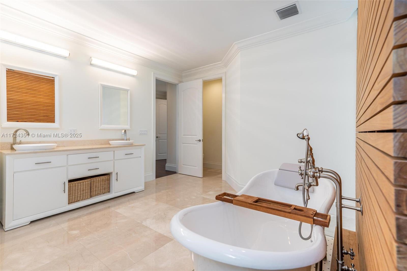 HILLSBORO ISLES - Residential
