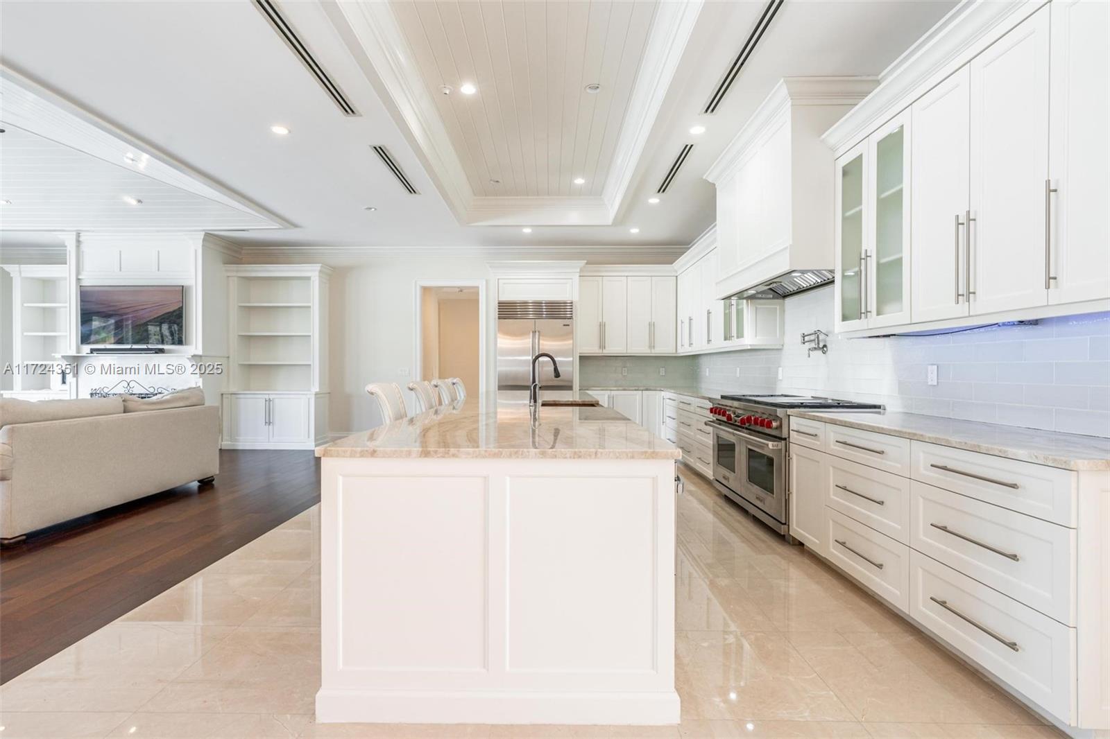 HILLSBORO ISLES - Residential
