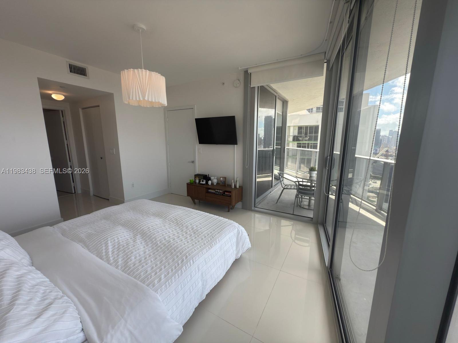 ARIA ON THE BAY CONDO - Residential Lease