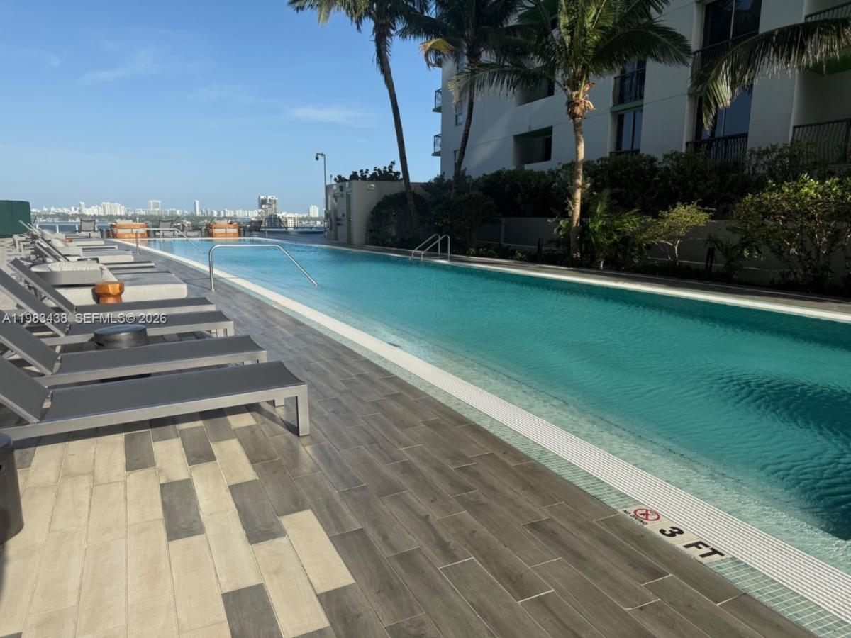 ARIA ON THE BAY CONDO - Residential Lease
