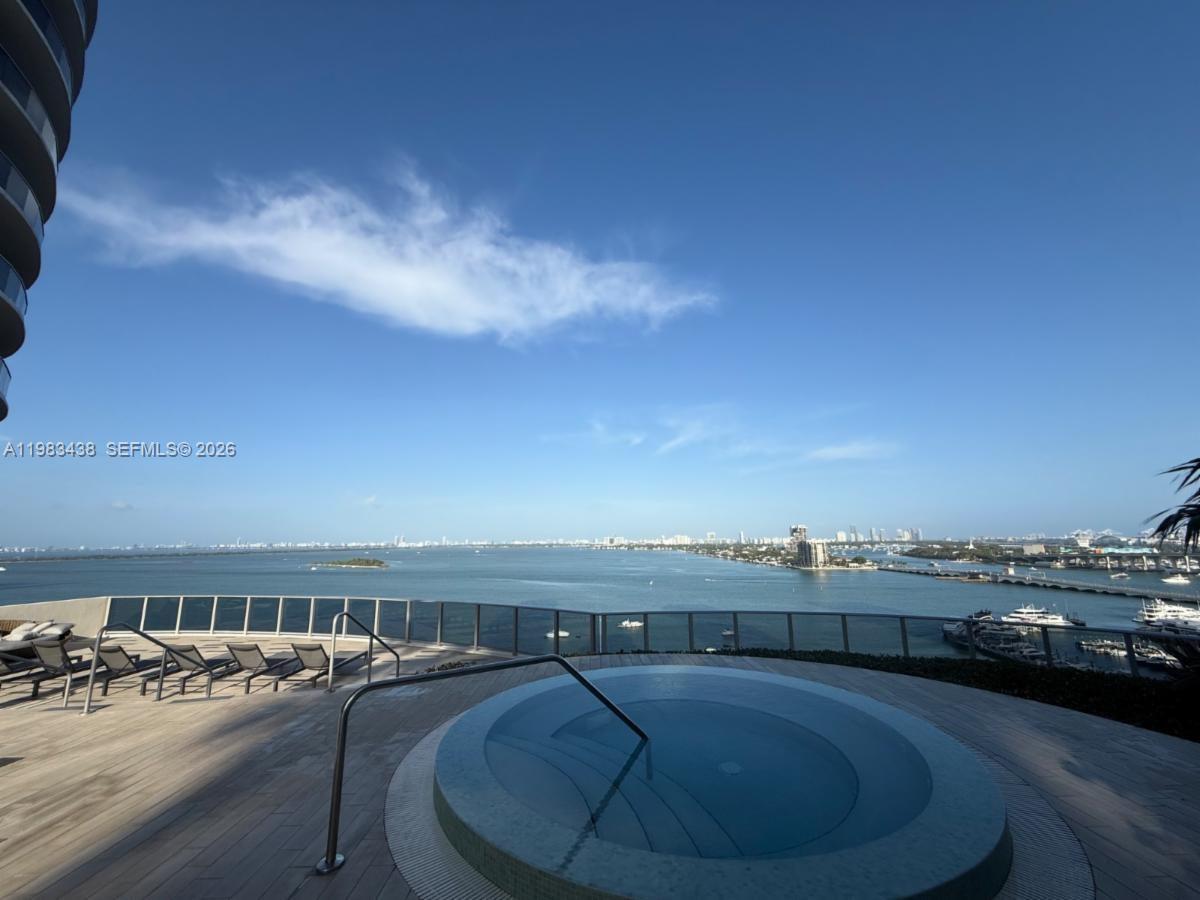 ARIA ON THE BAY CONDO - Residential Lease