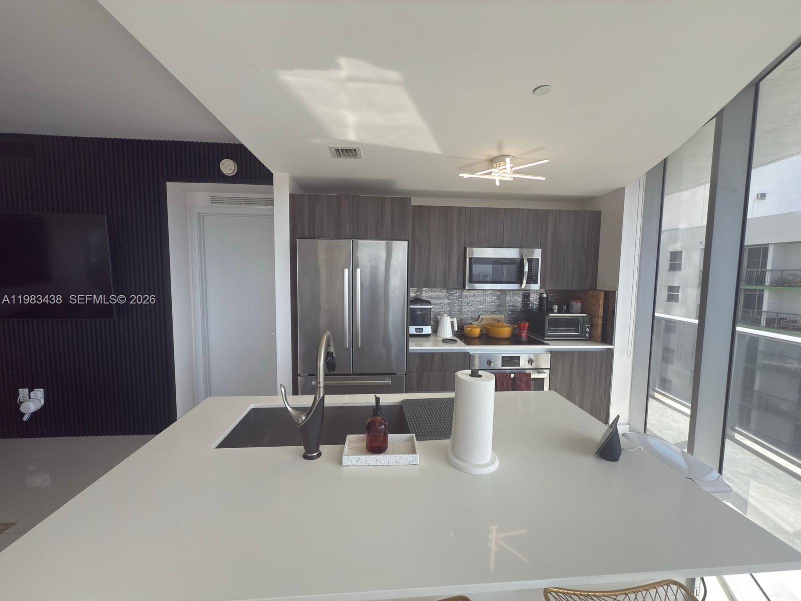 ARIA ON THE BAY CONDO - Residential Lease