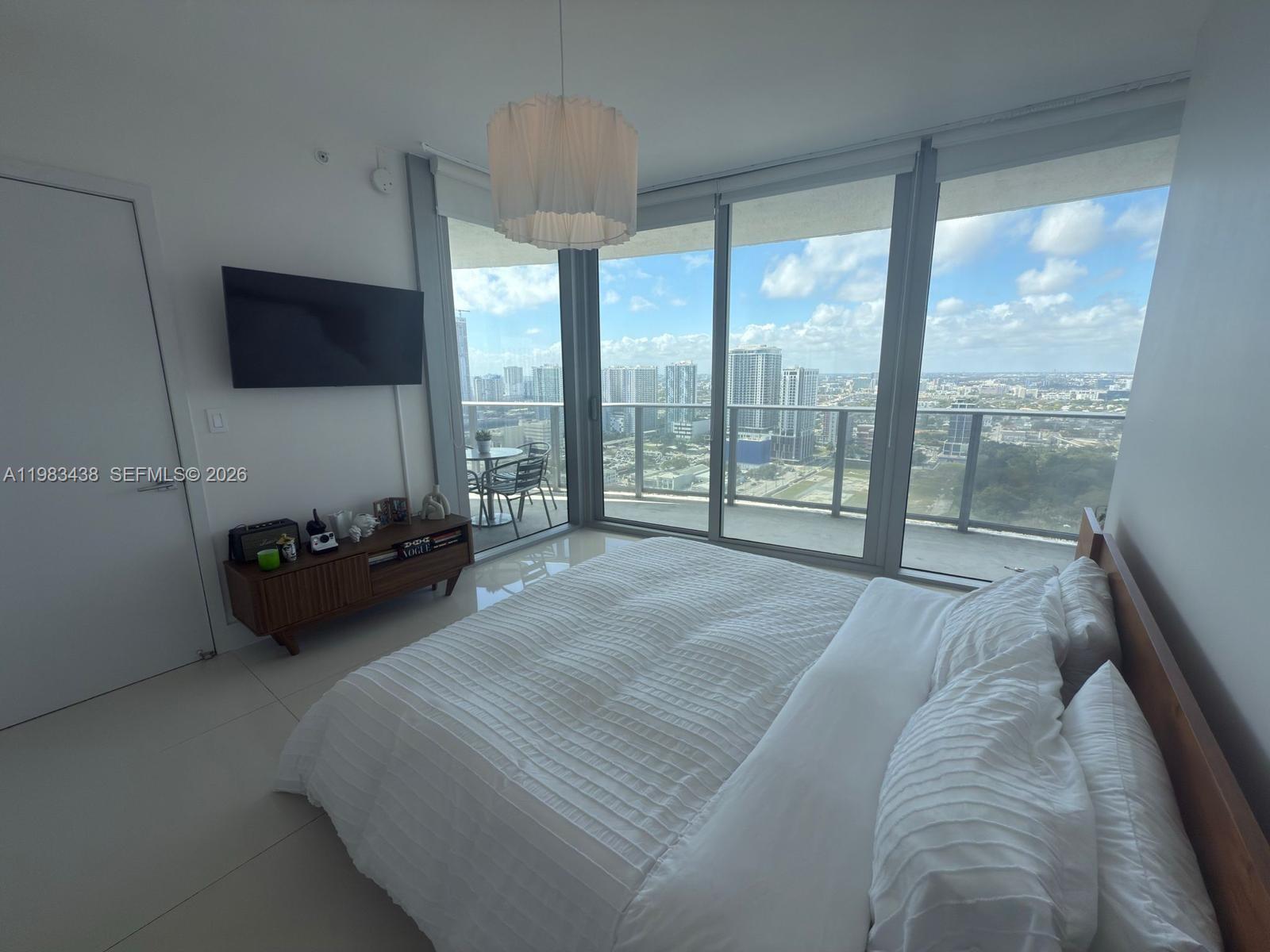 ARIA ON THE BAY CONDO - Residential Lease