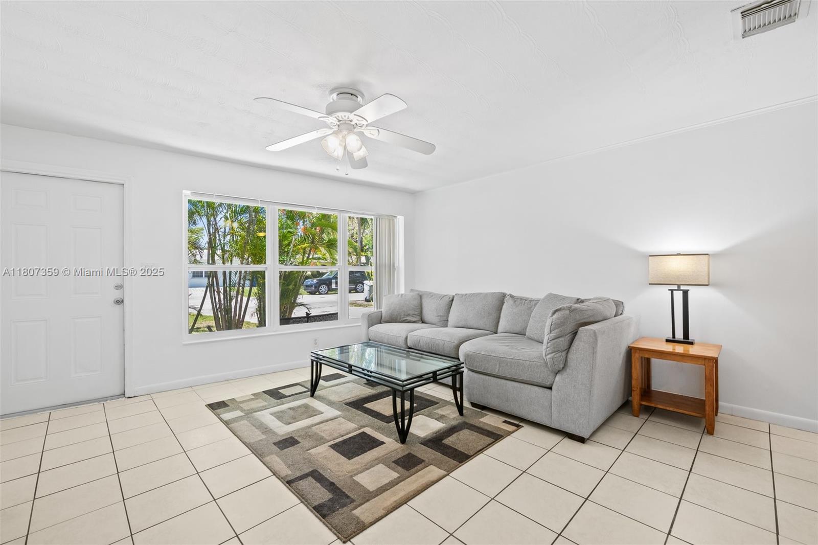 CRESTHAVEN NO 3 - Residential