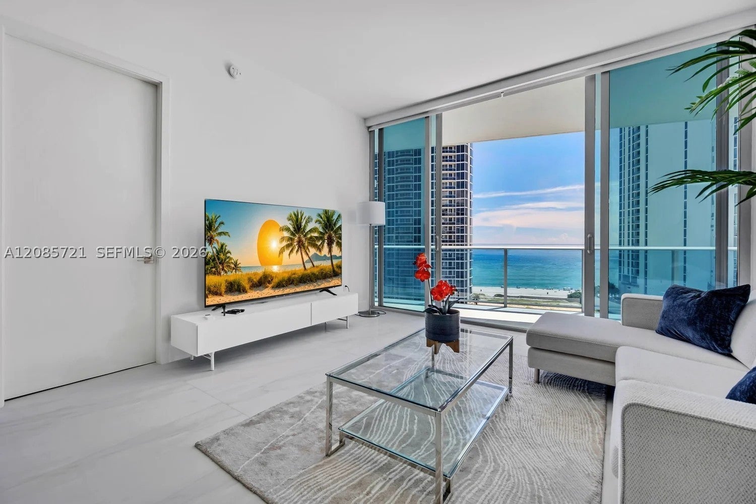 17550 Collins Ave 1003
