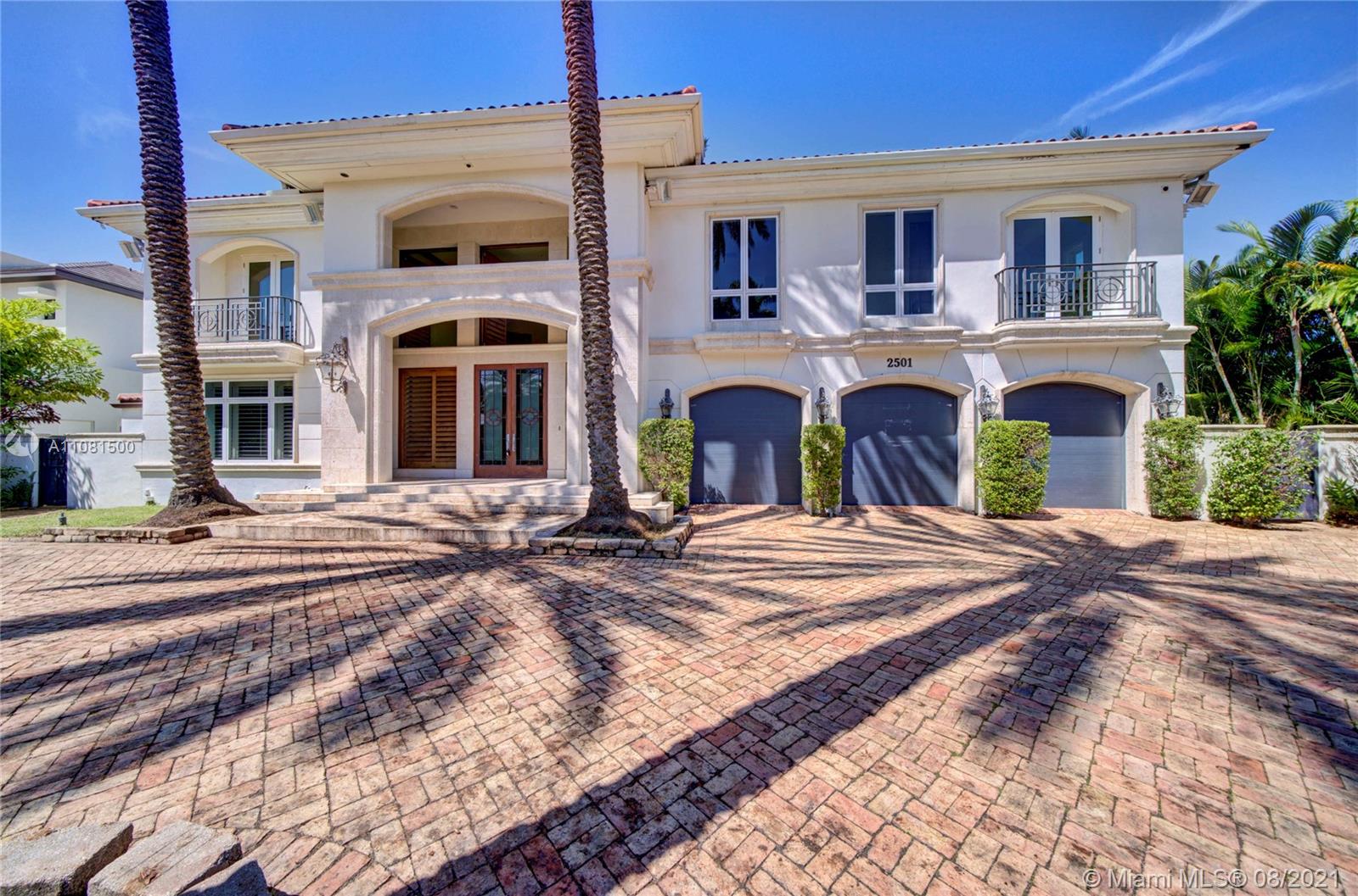 DEL LAGO ISLE - Residential