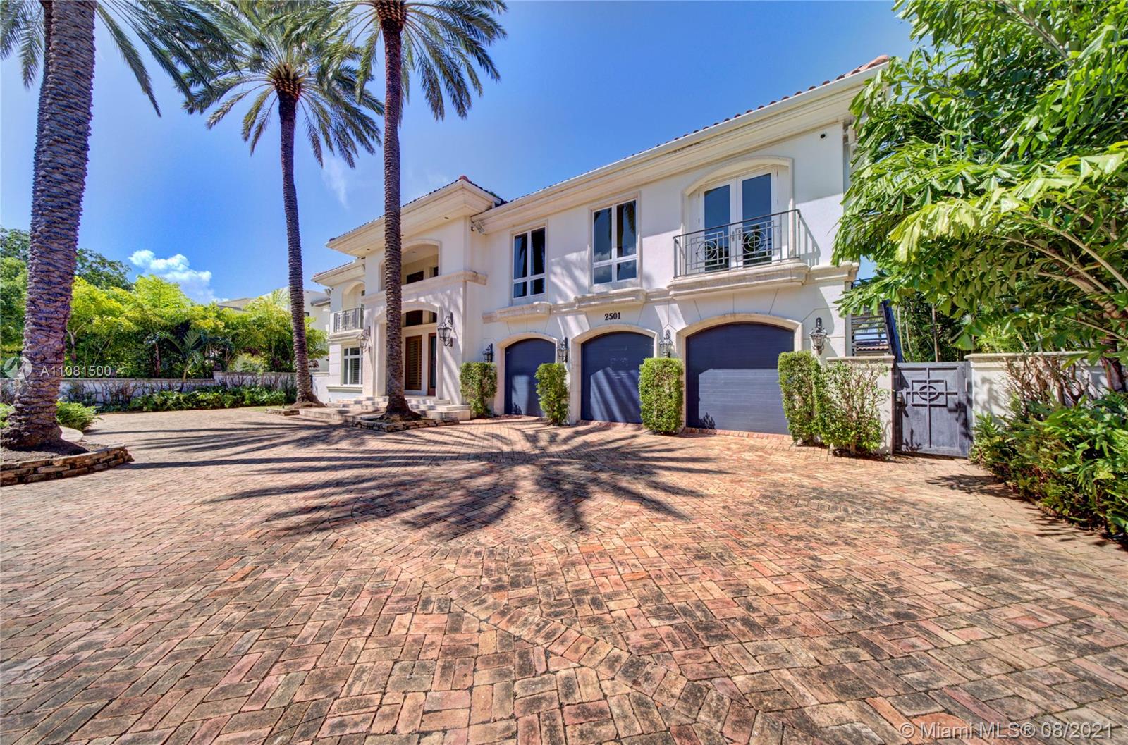 DEL LAGO ISLE - Residential