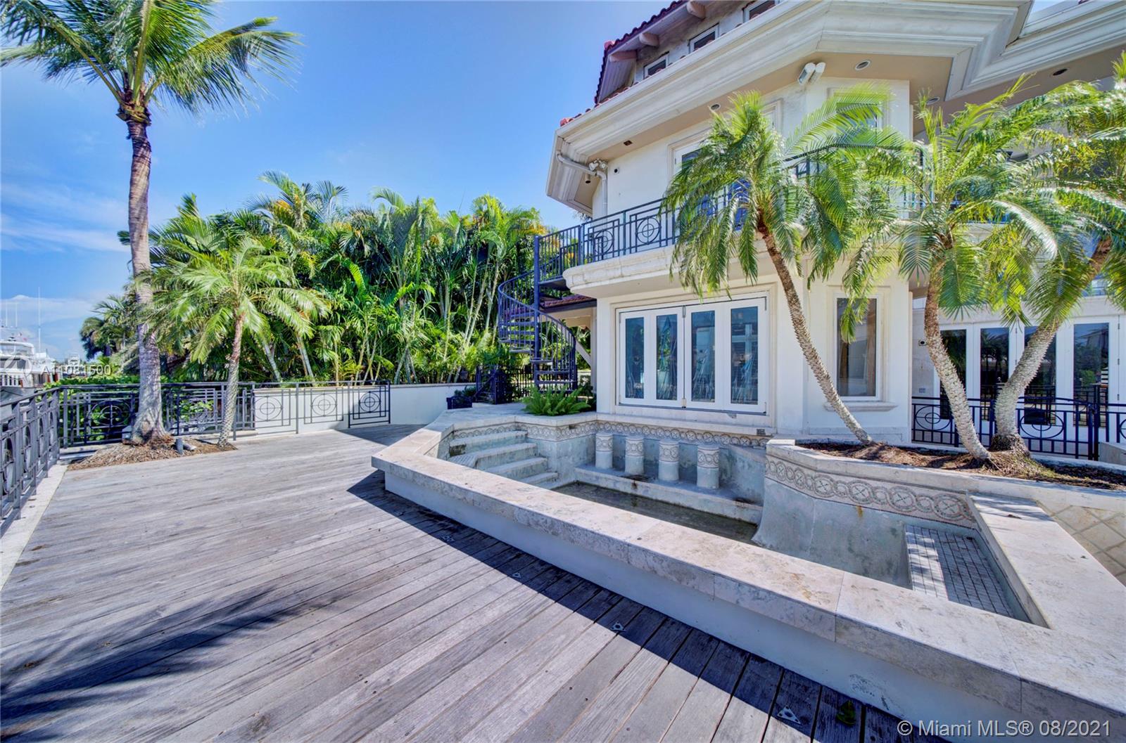 DEL LAGO ISLE - Residential