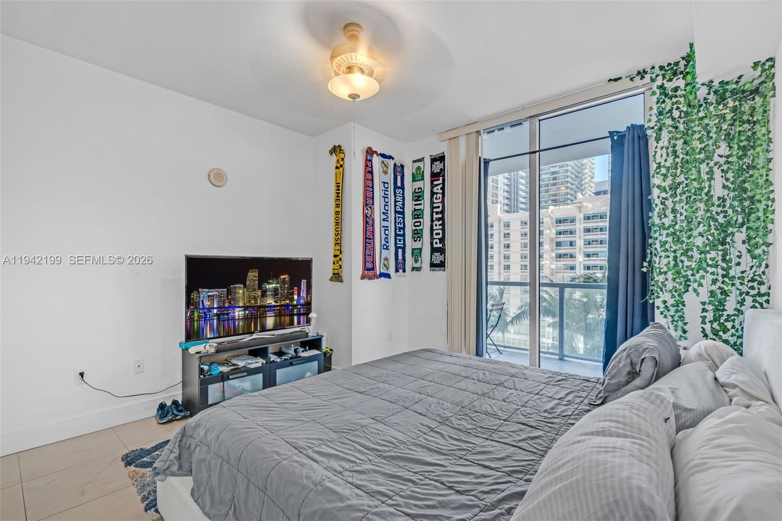 THE AXIS ON BRICKELL II C - Residential