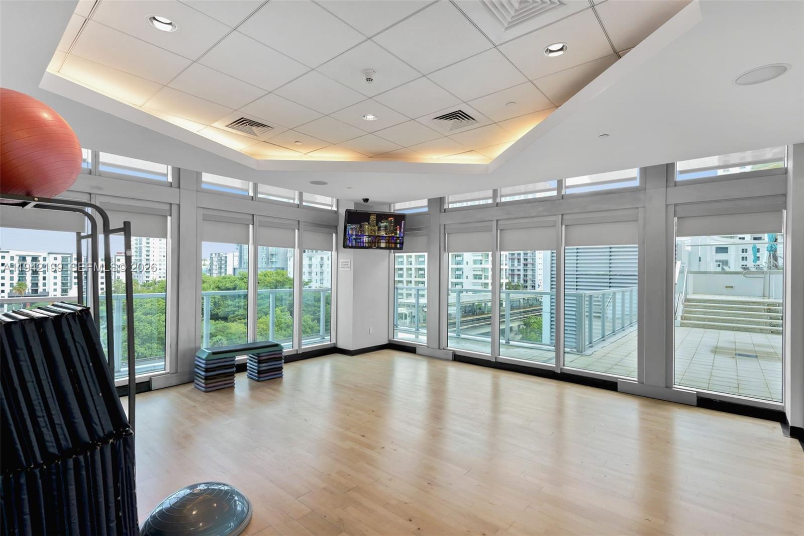 THE AXIS ON BRICKELL II C - Residential