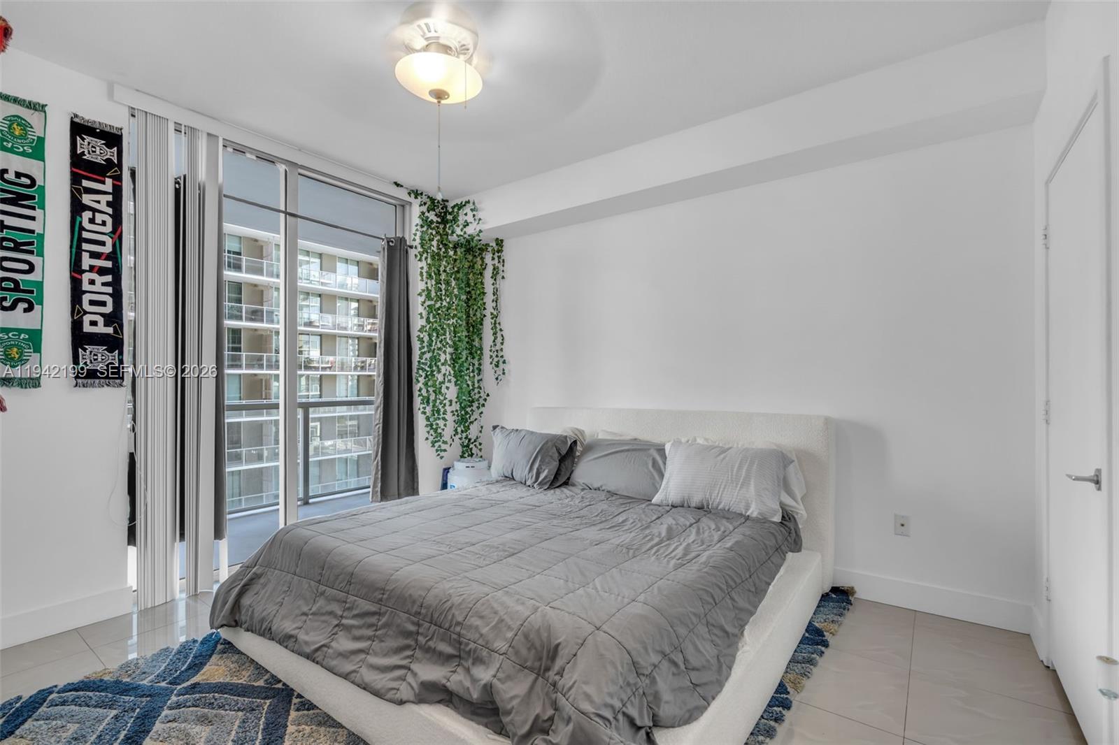 THE AXIS ON BRICKELL II C - Residential