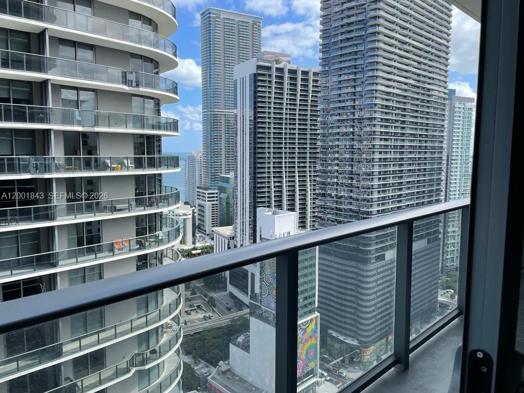 BRICKELL HEIGHTS WEST CON - Residential Lease