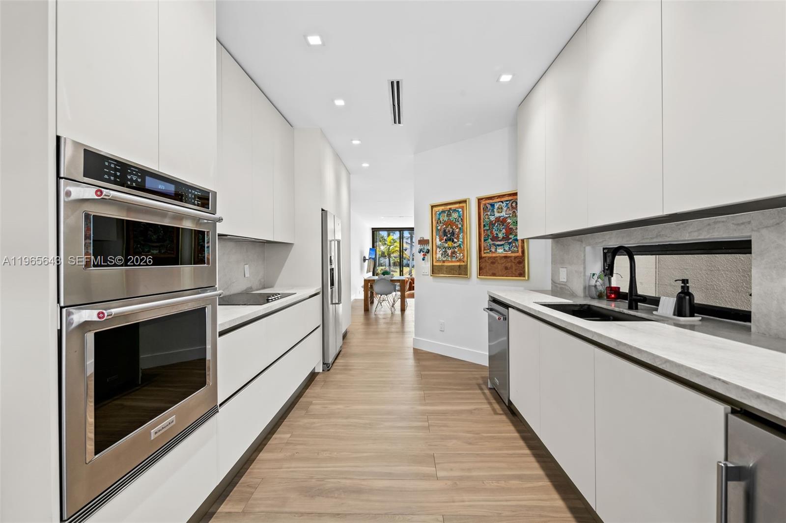 HIDDEN COVE TOWNHOUSES - Residential