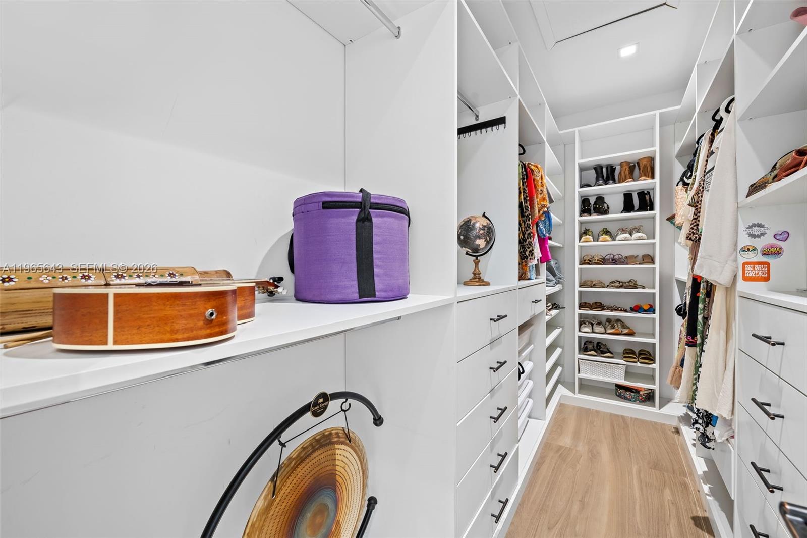 HIDDEN COVE TOWNHOUSES - Residential