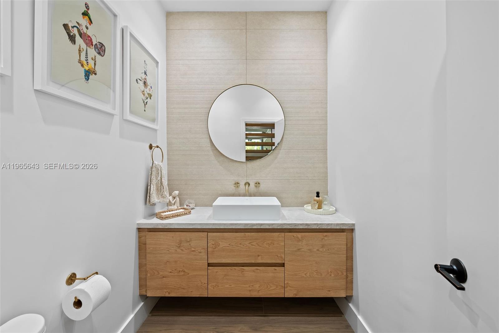 HIDDEN COVE TOWNHOUSES - Residential