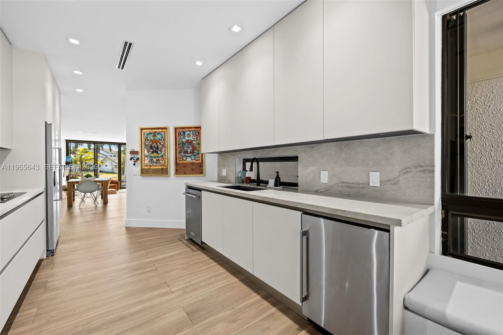 HIDDEN COVE TOWNHOUSES - Residential