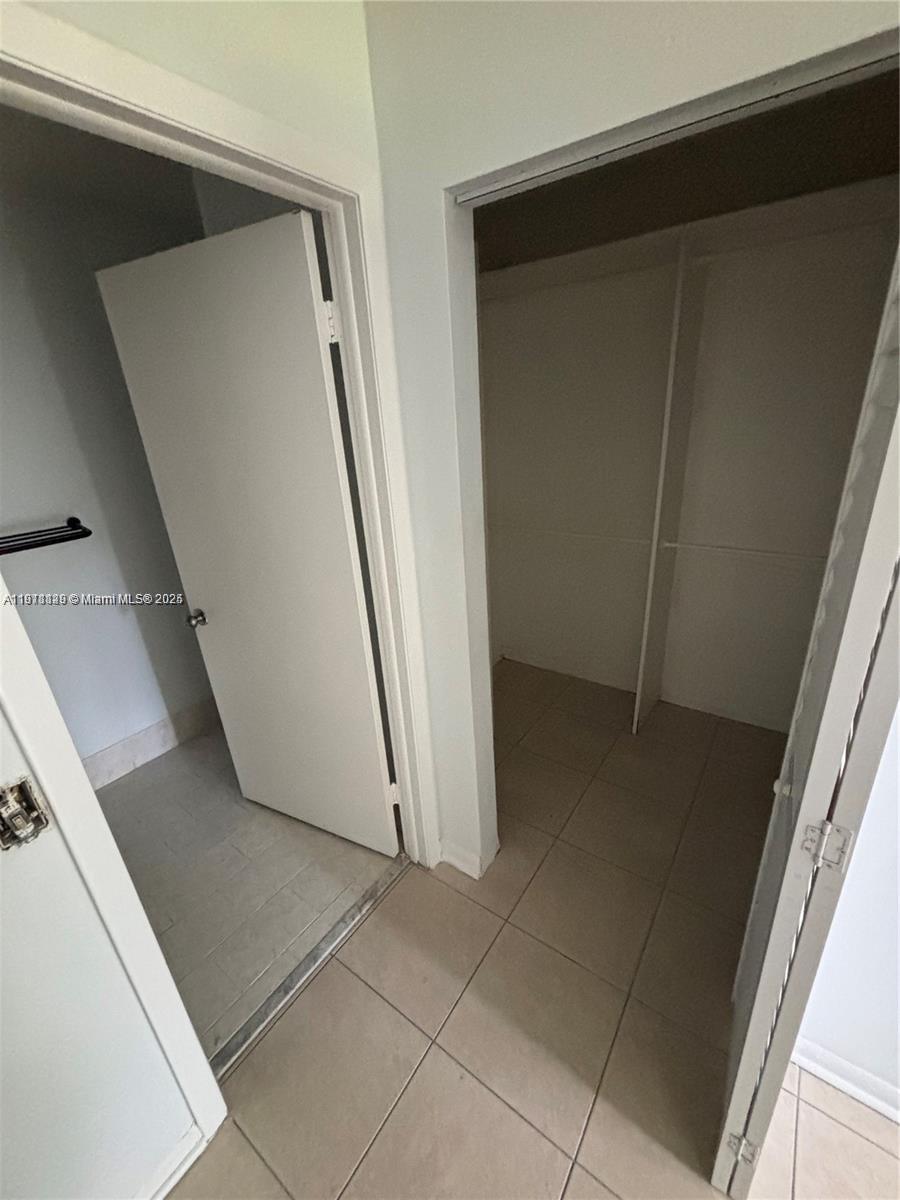 PARC VISTA CONDO - Residential Lease