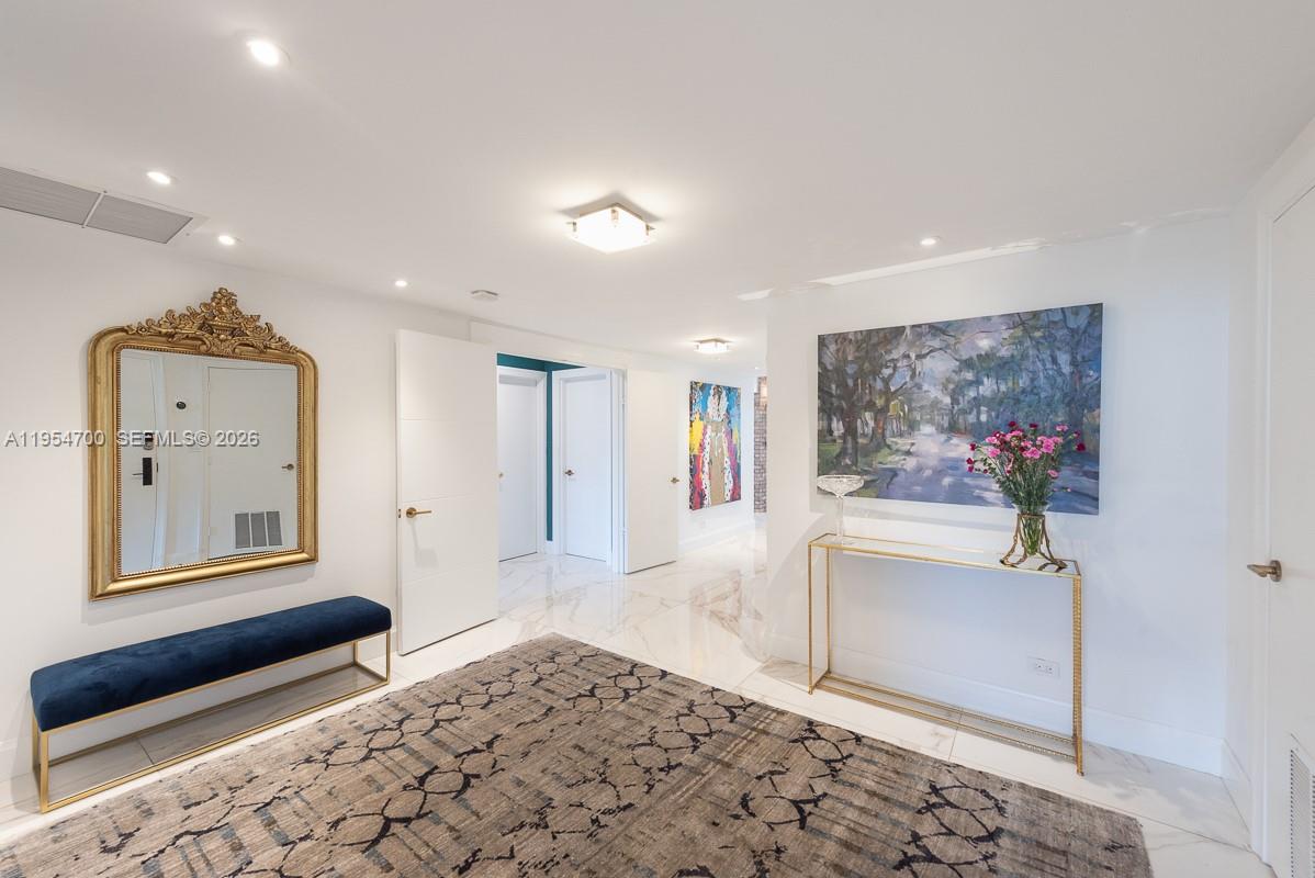 MONTEGO CLUB CONDO - Residential