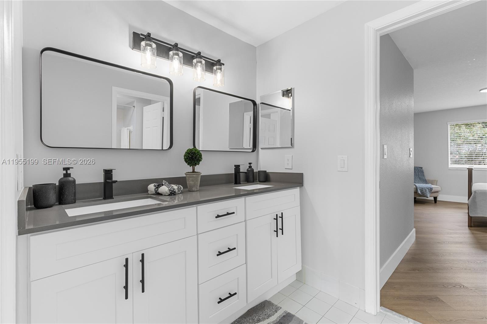 PEMBROKE ISLES 1 - Residential