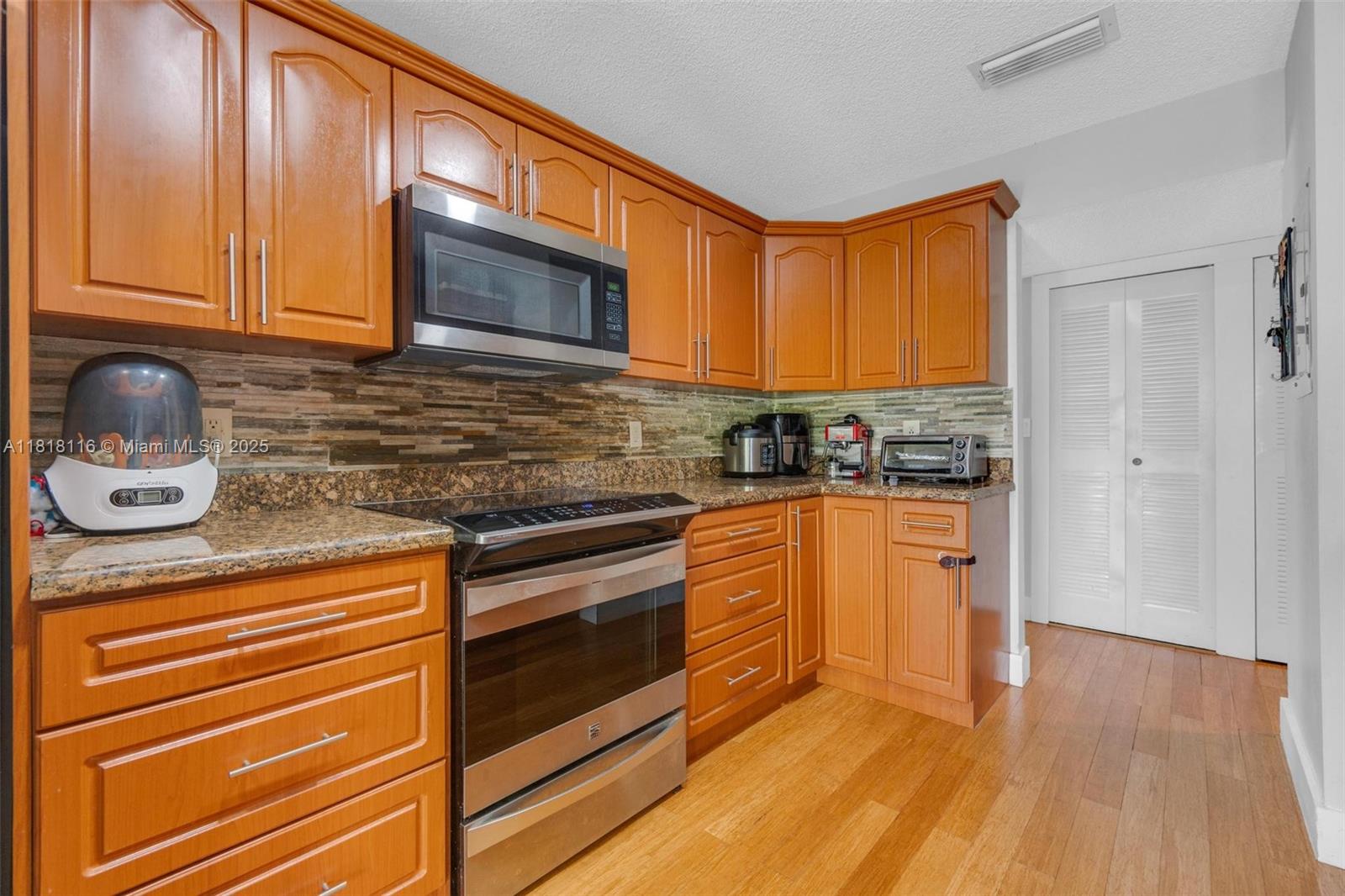 PRINCETONIAN ESTATES - Residential