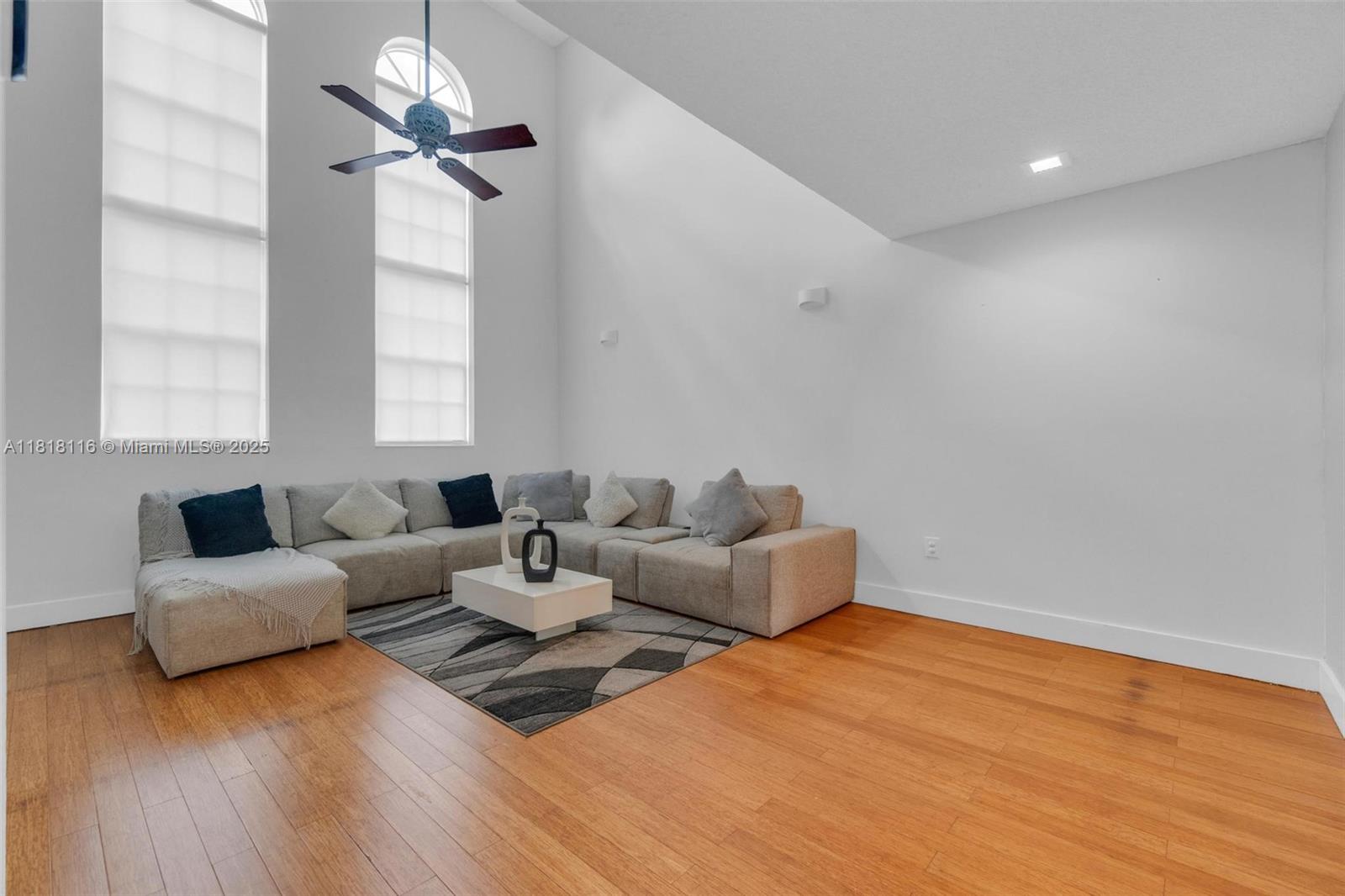 PRINCETONIAN ESTATES - Residential