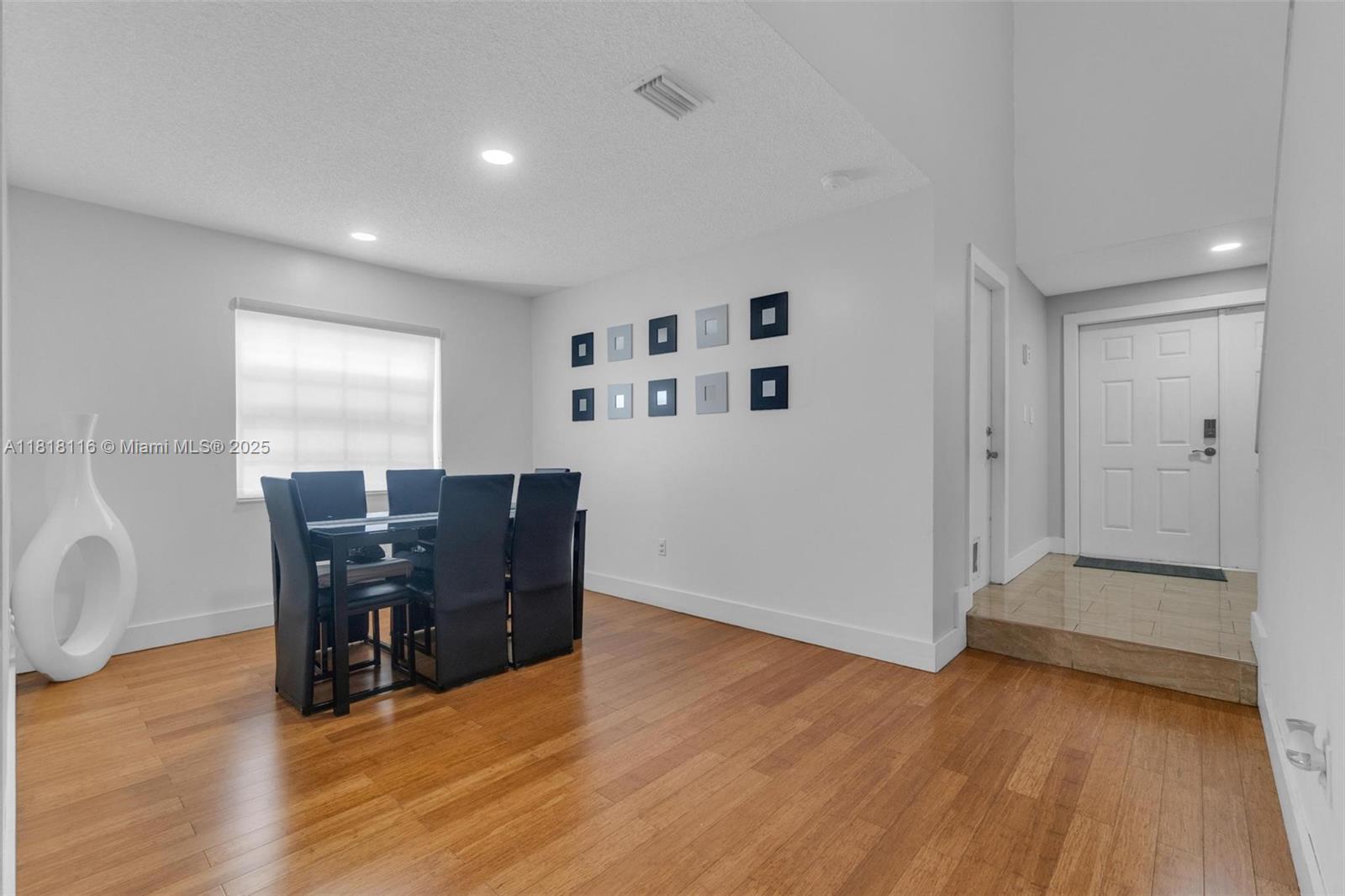 PRINCETONIAN ESTATES - Residential