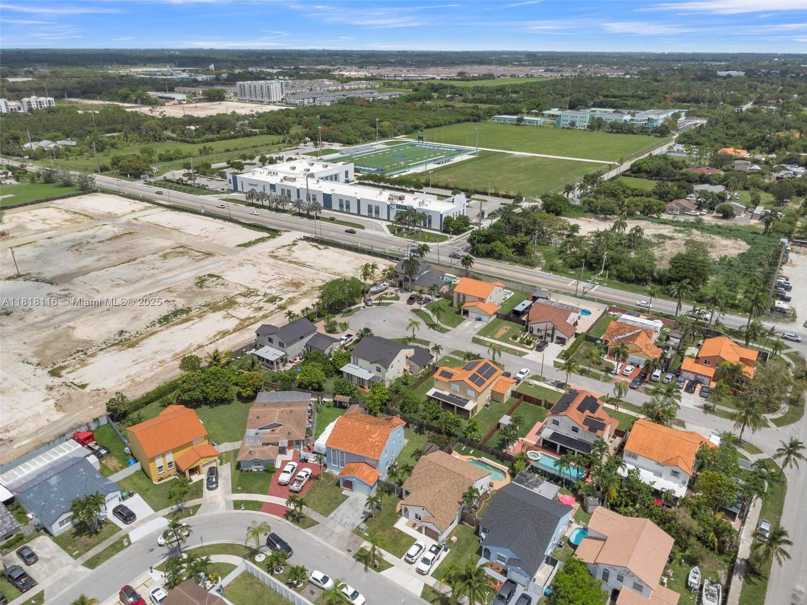 PRINCETONIAN ESTATES - Residential