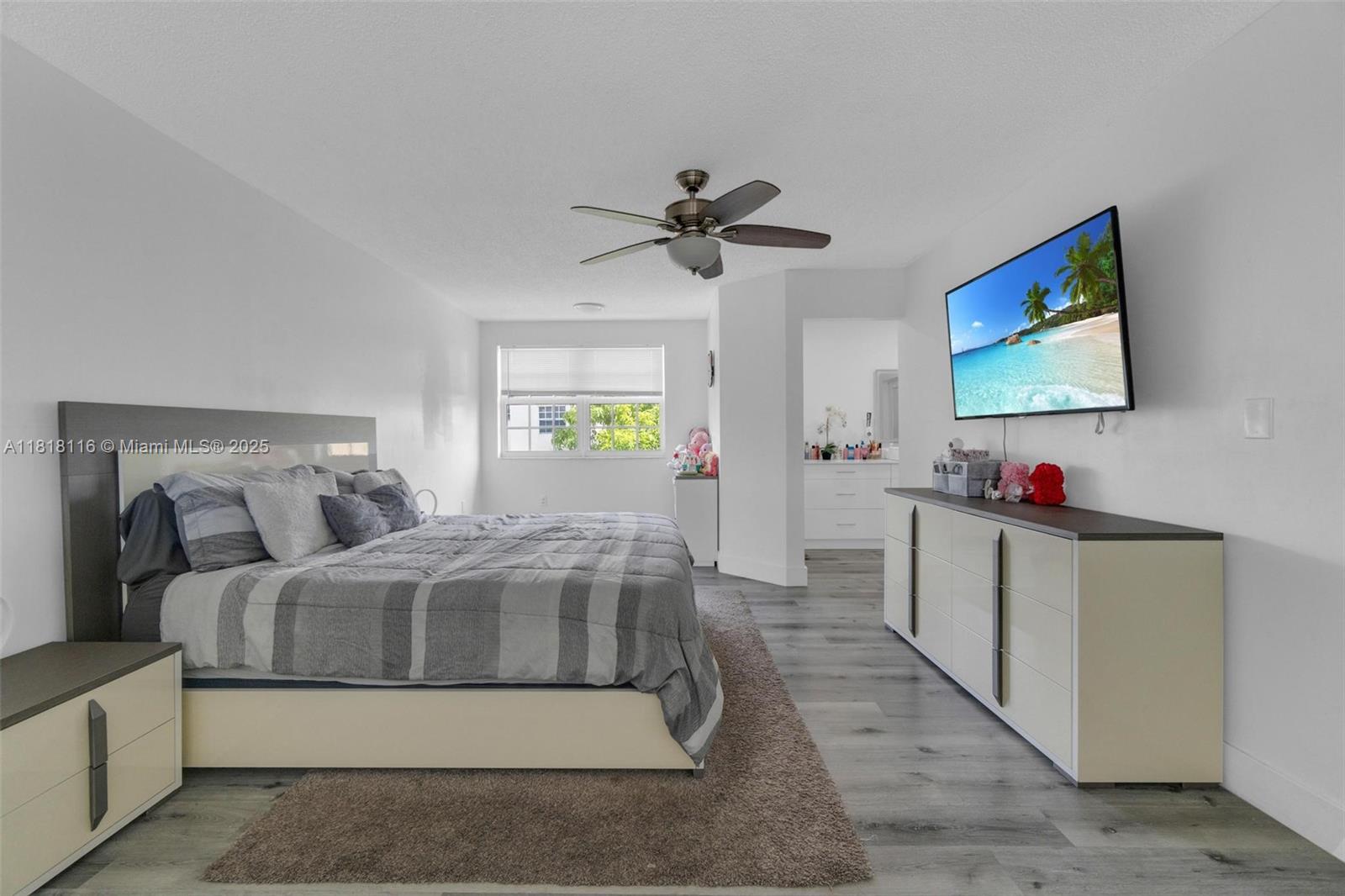 PRINCETONIAN ESTATES - Residential