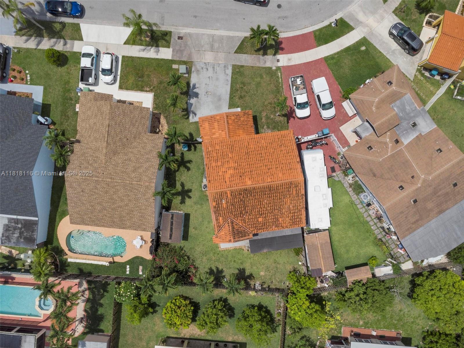 PRINCETONIAN ESTATES - Residential