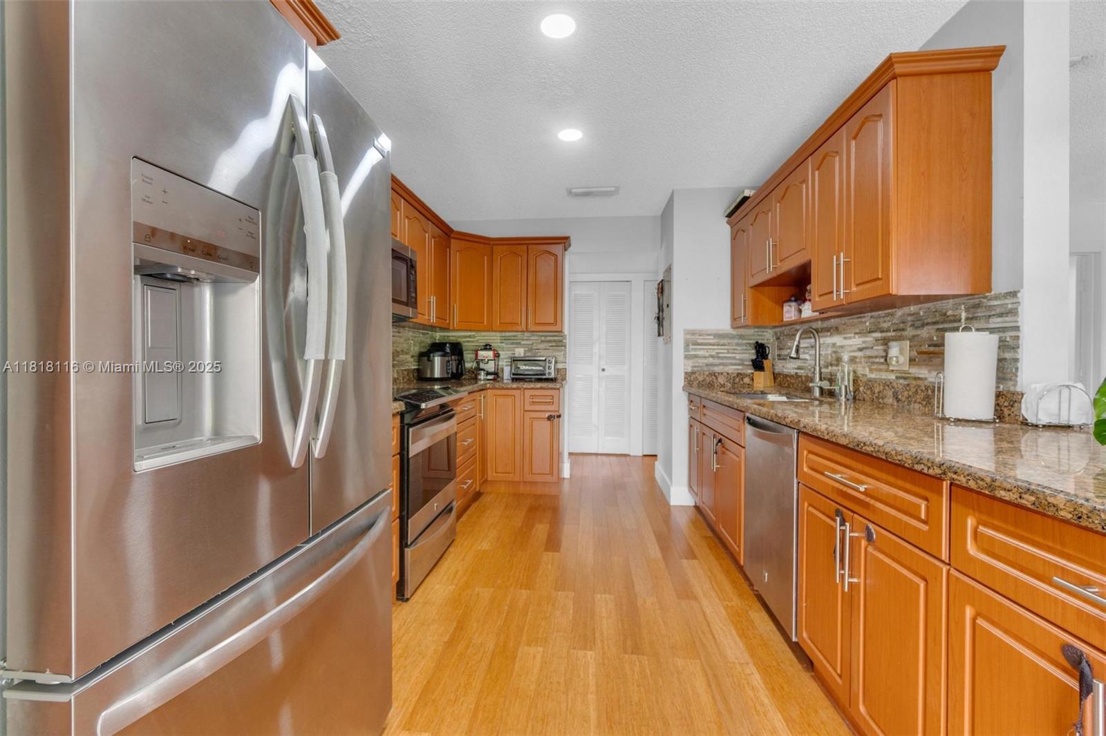 PRINCETONIAN ESTATES - Residential