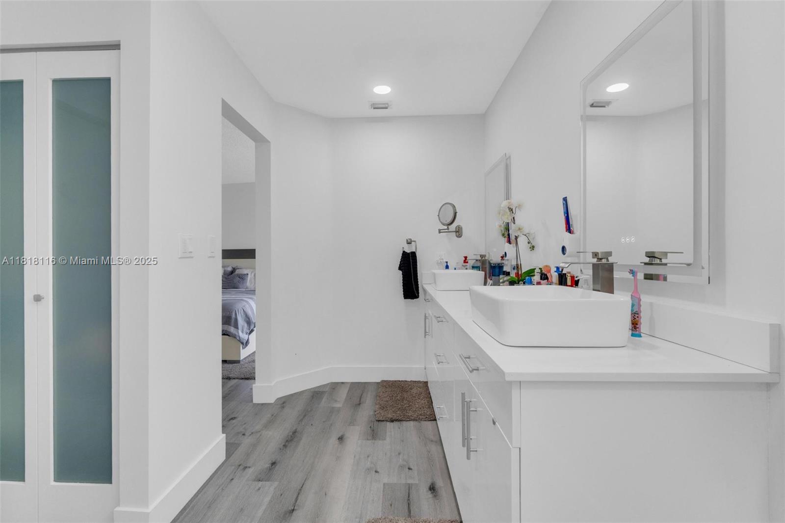 PRINCETONIAN ESTATES - Residential