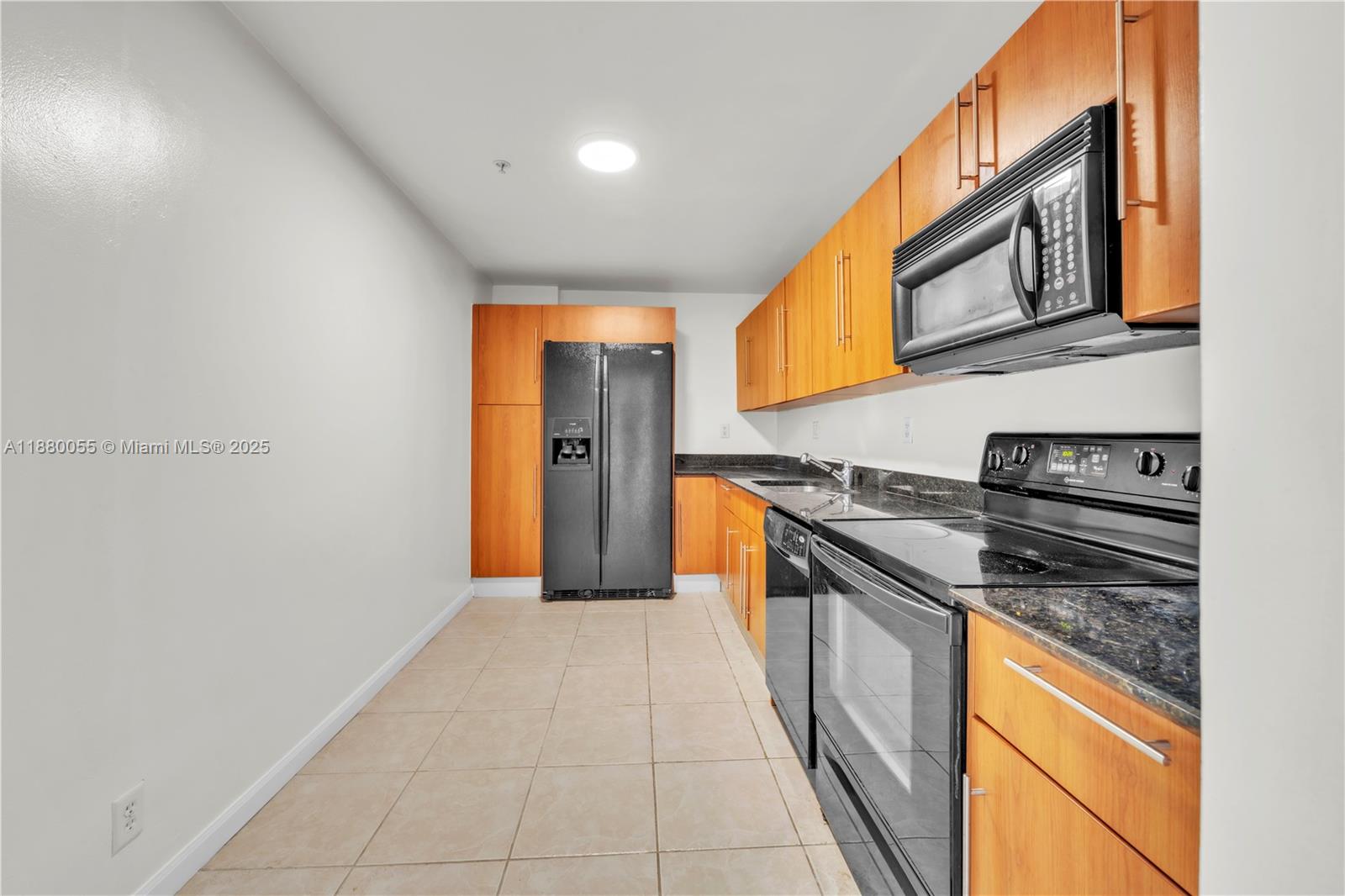 3000 S Ocean Dr 1208
