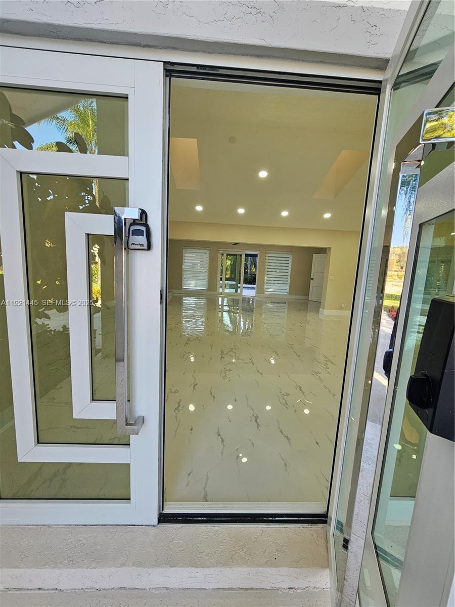 PGA RESORT COMMUNITY 3 - Residential