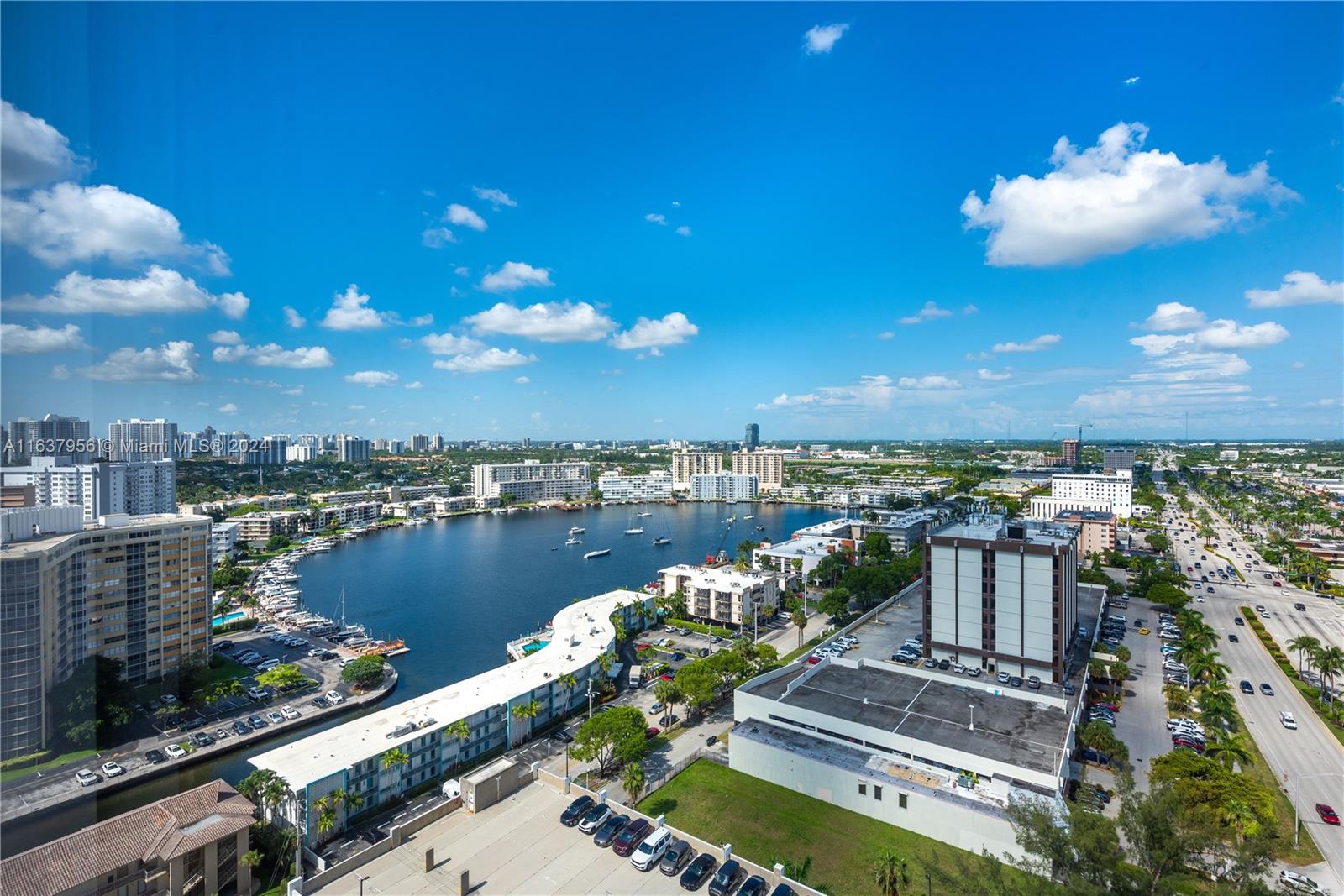 BEACHWALK CONDOMINIUM - Residential