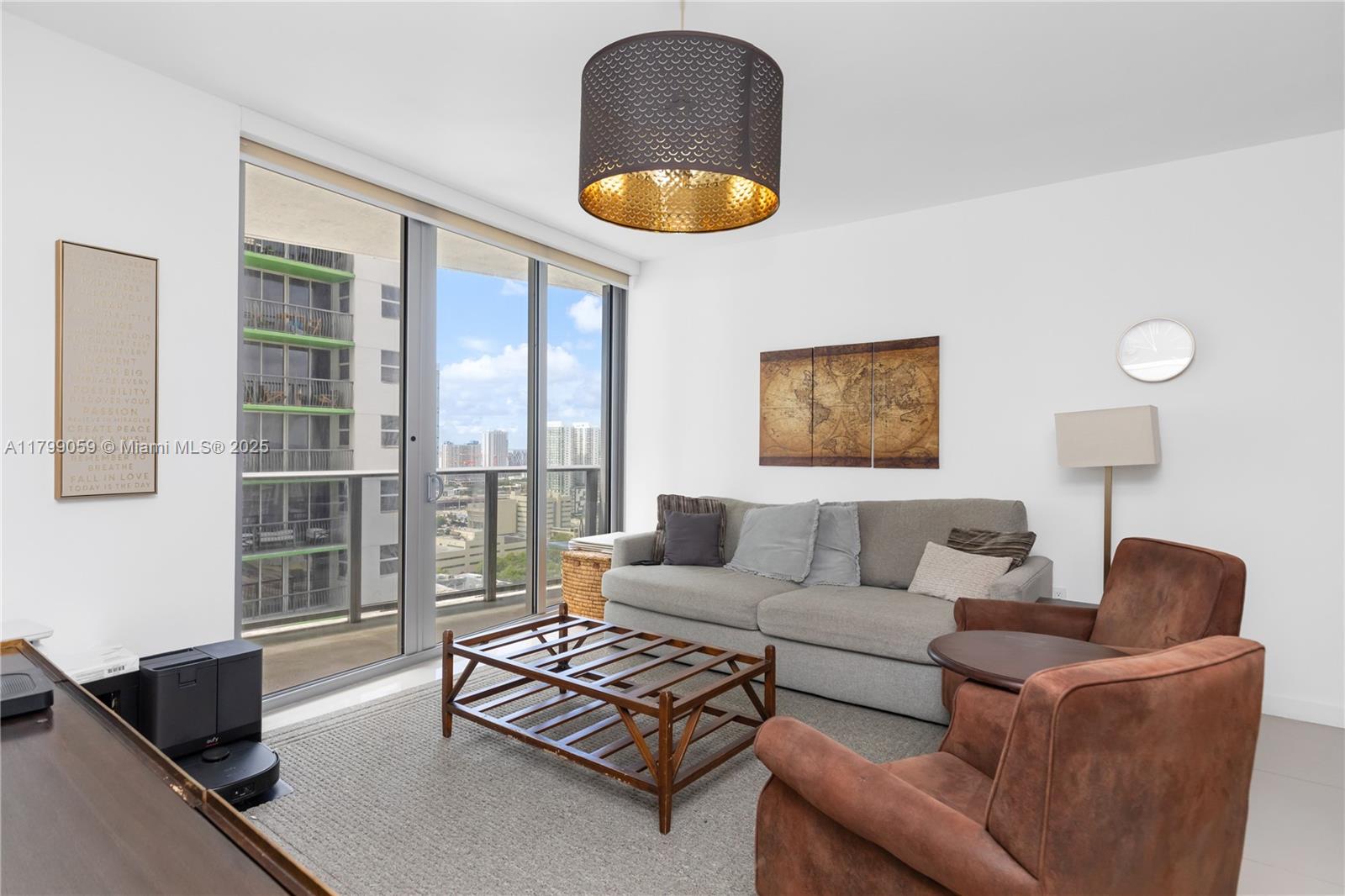 ARIA ON THE BAY CONDO - Residential