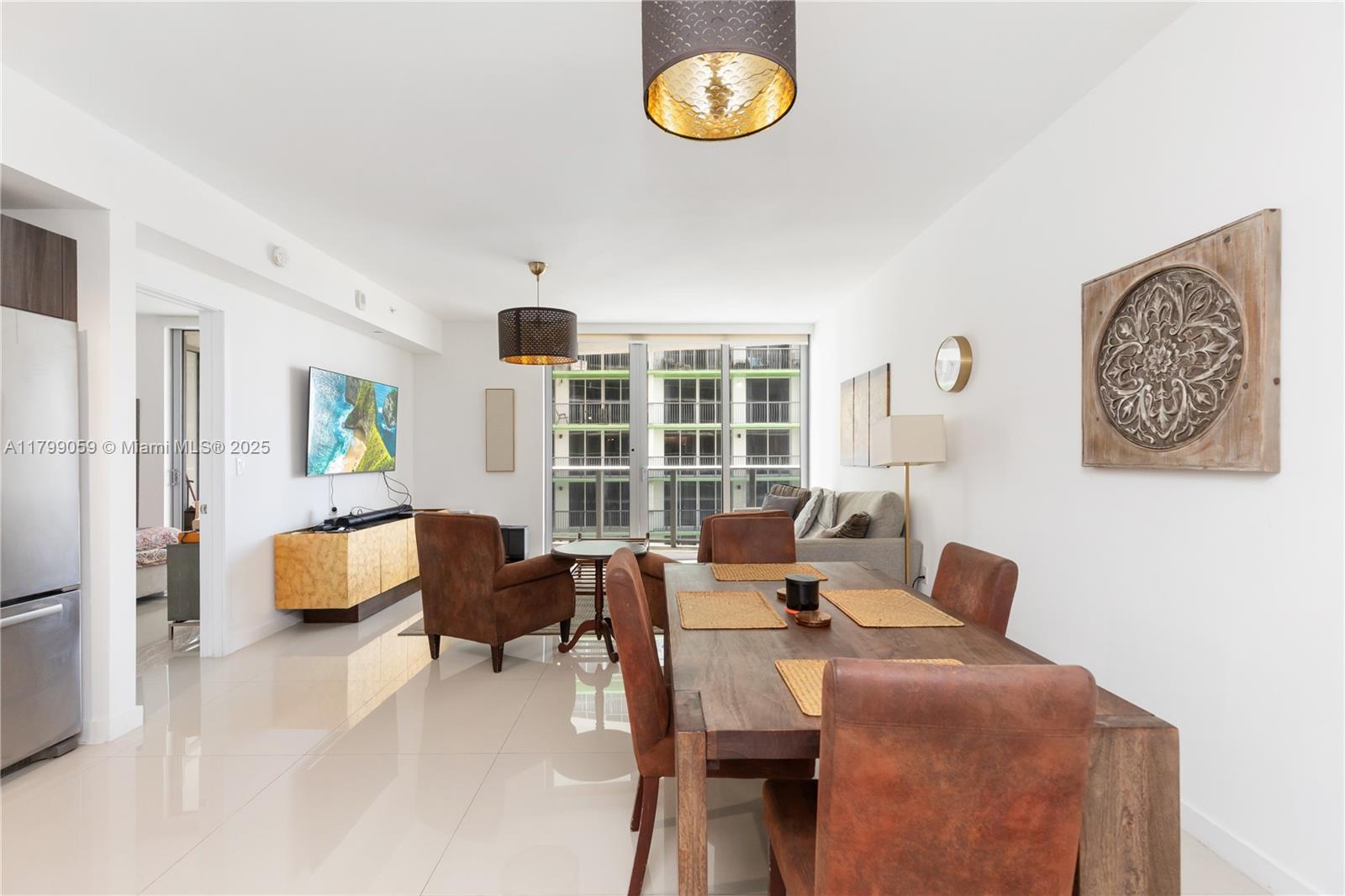 ARIA ON THE BAY CONDO - Residential