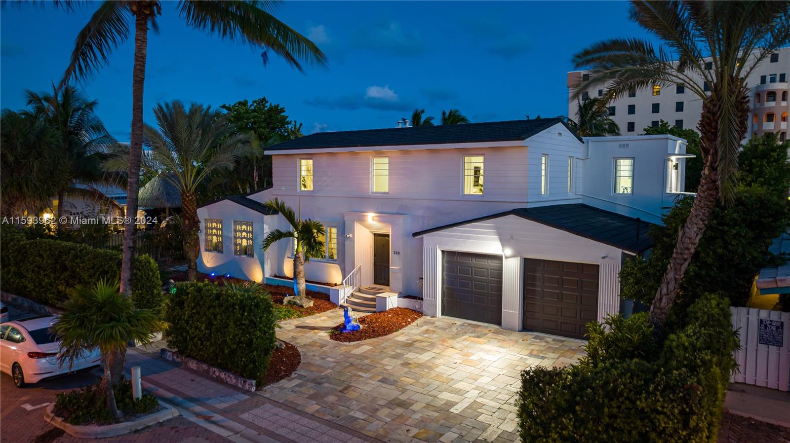 Property for Sale at 320 Polk St, Hollywood, Broward County, Florida - Bedrooms: 6 
Bathrooms: 4  - $3,495,000