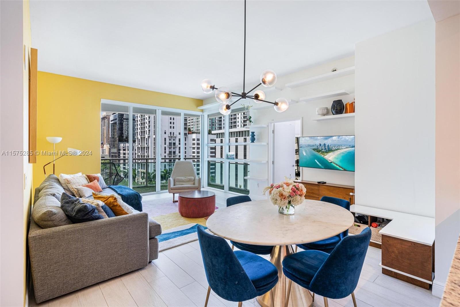 THE PLAZA 901 BRICKELL CO - Residential