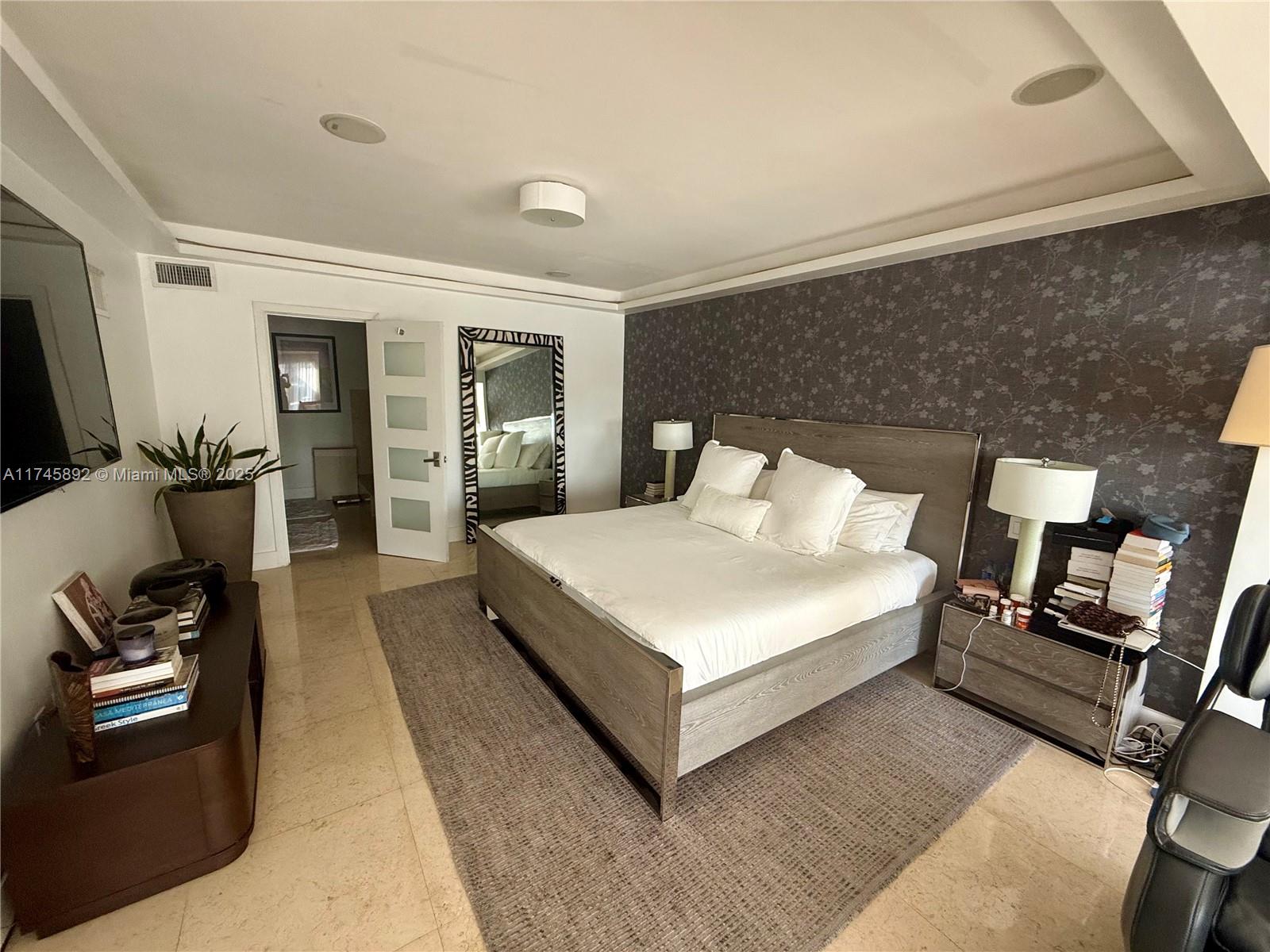 BISCAYNE POINT - Residential