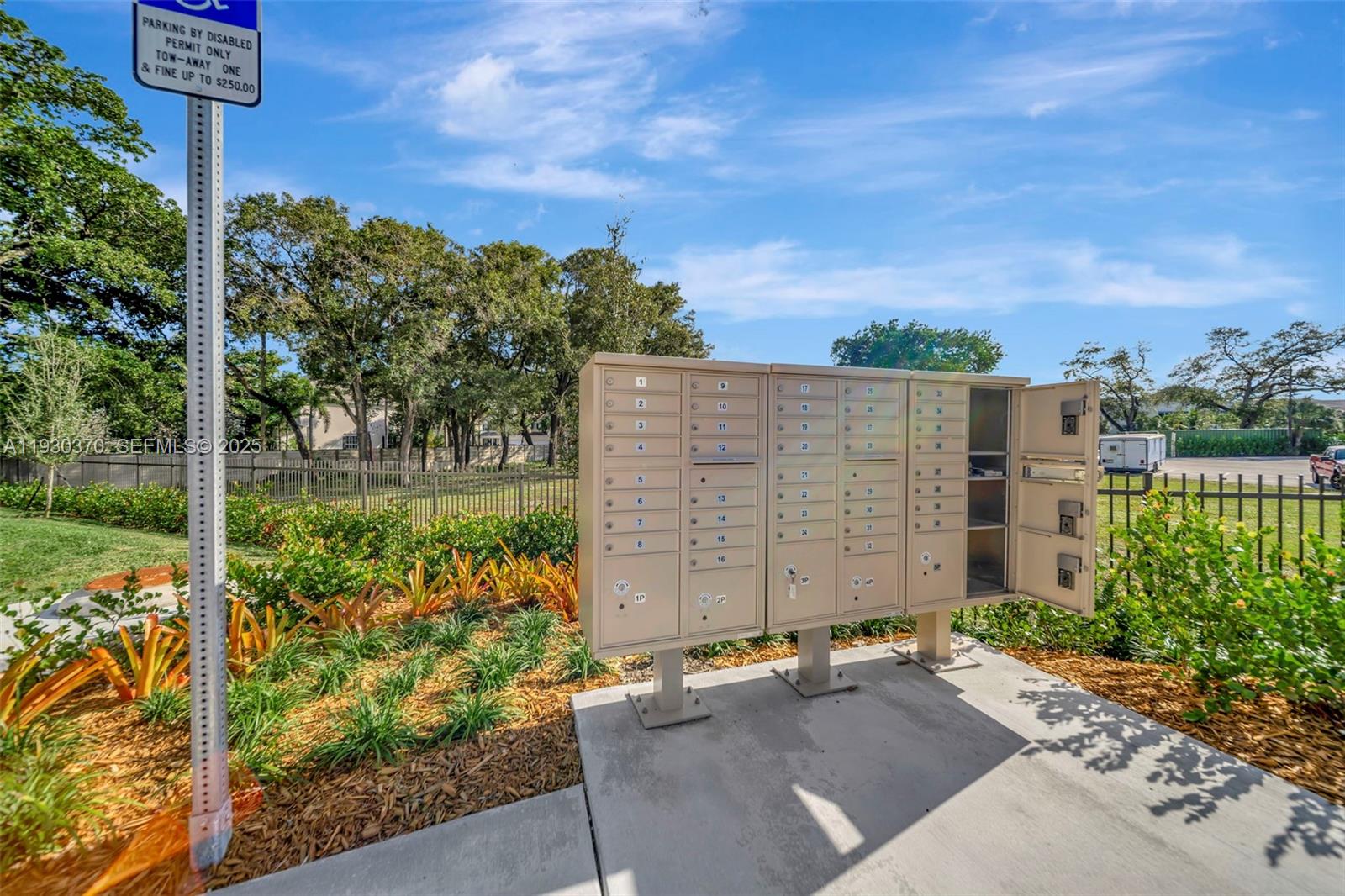 MARINA LANDINGS - Residential