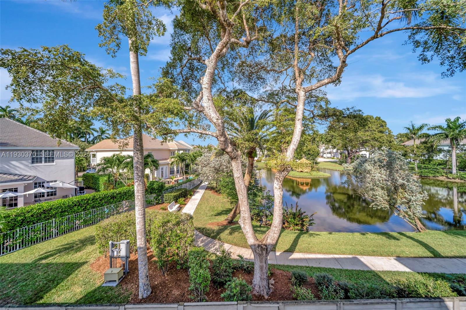 MARINA LANDINGS - Residential