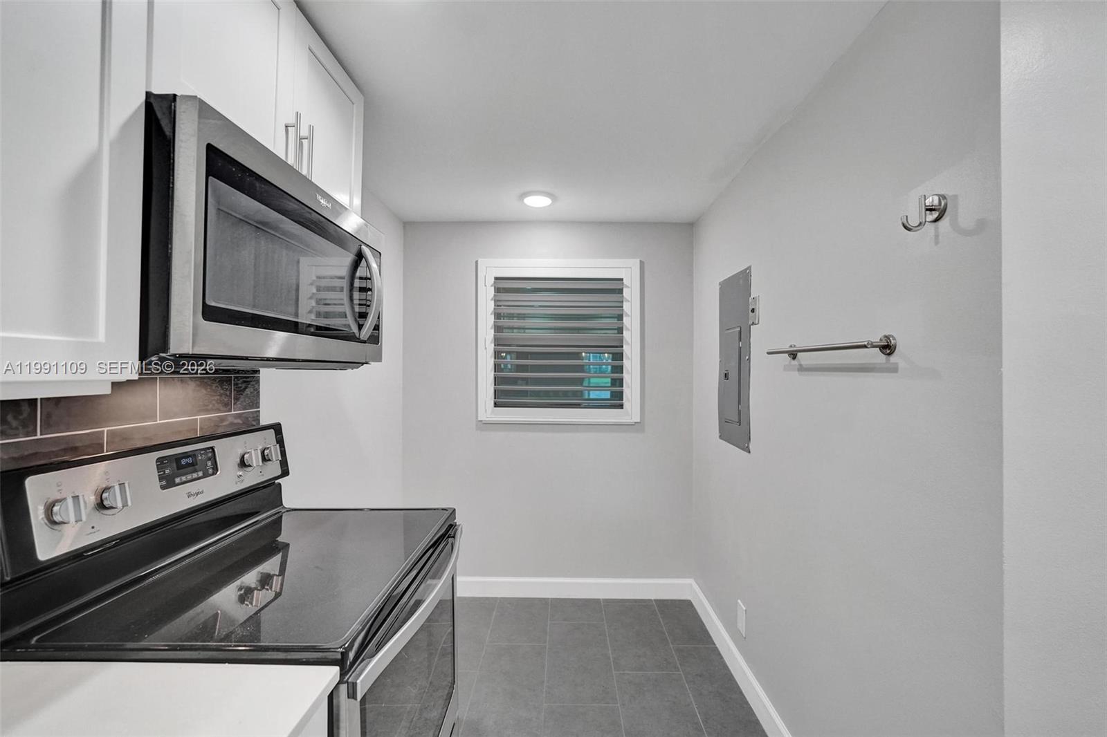 POINCIANA 12 PINE ISLAND - Residential