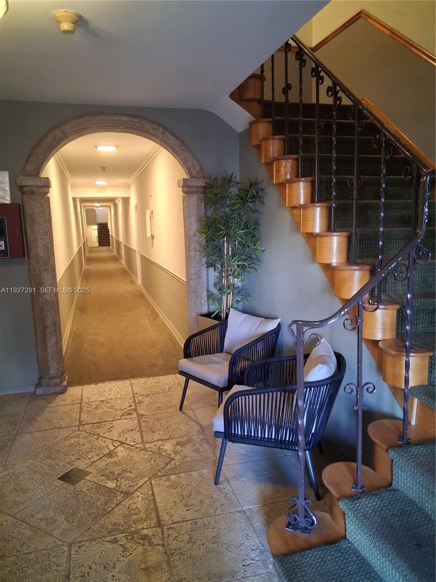 ENCLAVE ON SOUTH BEACH - Residential Lease