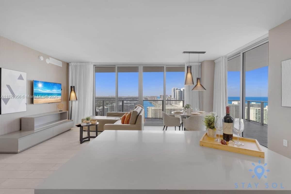 4010 SOUTH OCEAN CONDO - Residential