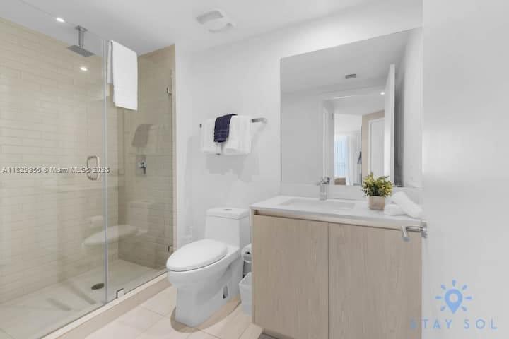 4010 SOUTH OCEAN CONDO - Residential