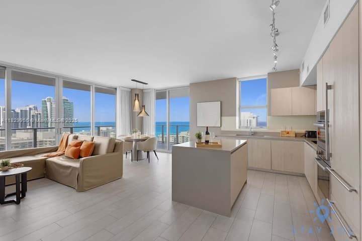 4010 SOUTH OCEAN CONDO - Residential