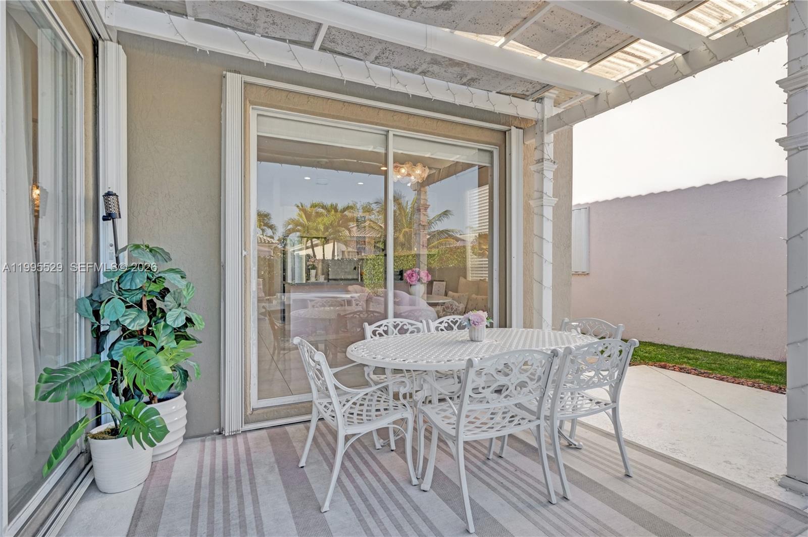 HOLIDAY SPRINGS EAST - Residential Lease