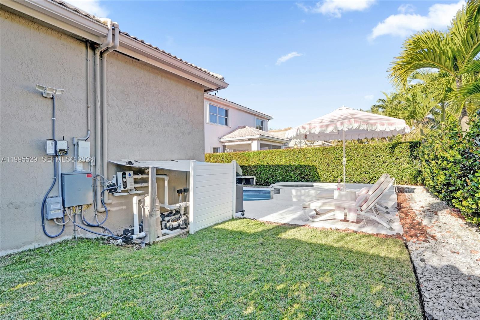 HOLIDAY SPRINGS EAST - Residential Lease