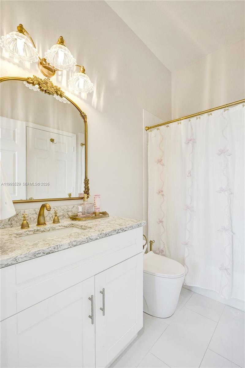 HOLIDAY SPRINGS EAST - Residential Lease