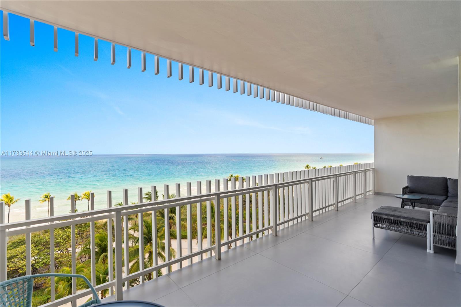 KENILWORTH CONDO - Residential